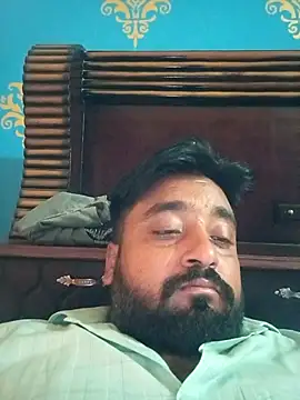 Snapshot of Raju_fuckerr chatting on October 22, 2025, 7:52 am Raju fuckerr online show from October 22, 2025, 7:52 am