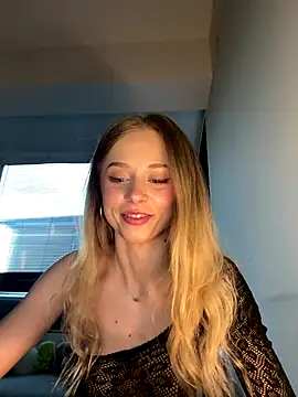 BabyAnais online show from October 19, 2025, 3:23 pm