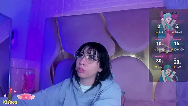 Snapshot of Niina_Sissy chatting on May 13, 2026, 4:54 am Niina Sissy online show from May 13, 2026, 4:54 am