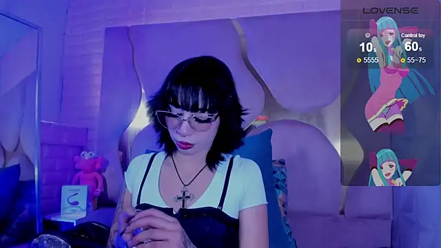 Snapshot of Niina_Sissy chatting on June 13, 2026, 4:54 am Niina Sissy online show from June 13, 2026, 4:54 am