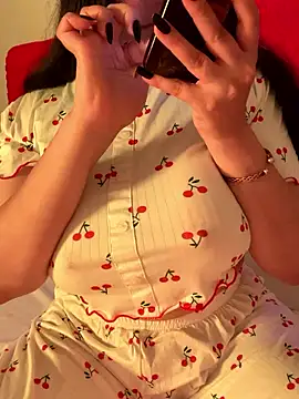 Snapshot of OnlyRima chatting on September 11, 2025, 11:16 pm OnlyRima online show from September 11, 2025, 11:16 pm