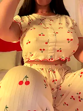 Snapshot of OnlyRima chatting on September 22, 2025, 11:23 am OnlyRima online show from September 22, 2025, 11:23 am