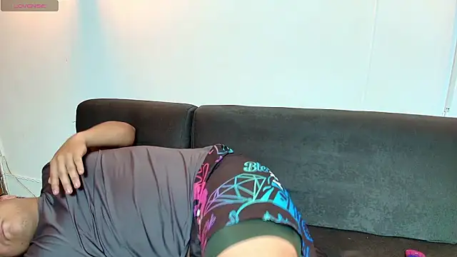 naomi campbel  online show from February 4, 2026, 8:25 pm