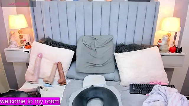 Arriadna online show from December 14, 2025, 10:14 pm