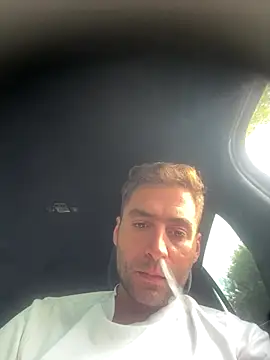 Snapshot of Torissimo92 chatting on September 17, 2025, 8:49 am Torissimo92 online show from September 17, 2025, 8:49 am