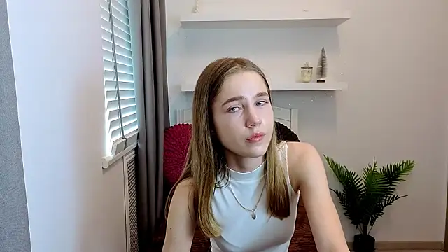 Snapshot of Spicy_Lexi chatting on June 2, 2026, 1:02 pm Spicy Lexi online show from June 2, 2026, 1:02 pm