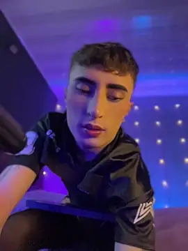SebastianHilton online show from April 27, 2026, 1:31 pm