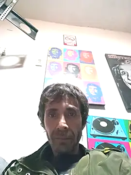 githot online show from November 17, 2025, 9:37 am