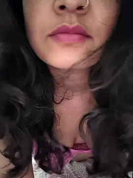 CUTE-PX online show from April 28, 2026, 3:39 pm