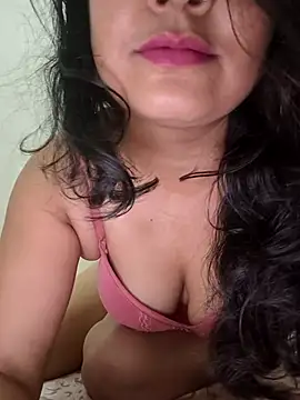 Snapshot of CUTE-PX chatting on May 9, 2026, 3:56 am CUTE-PX online show from May 9, 2026, 3:56 am