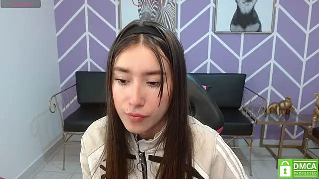 Adhara Kitten online show from September 24, 2025, 1:03 pm