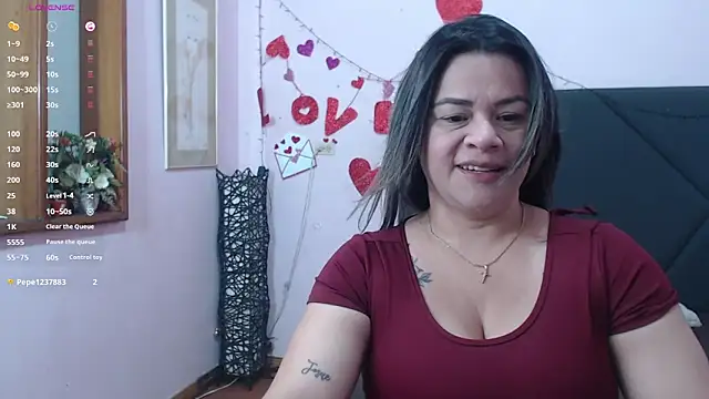 pamela echeverria online show from April 28, 2026, 11:15 am