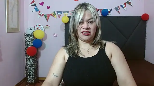 pamela echeverria online show from June 22, 2026, 11:18 am