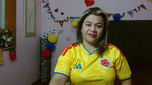 pamela echeverria online show from June 27, 2026, 11:37 am