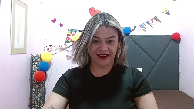 pamela echeverria online show from July 11, 2026, 11:35 am