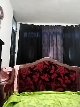 Snapshot of catrina_love chatting on May 23, 2026, 3:05 pm catrina love online show from May 23, 2026, 3:05 pm