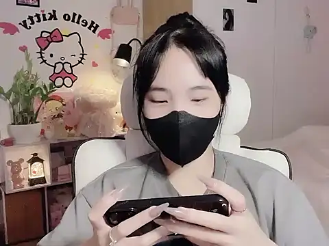 keelinnn19 online show from January 14, 2026, 10:03 pm