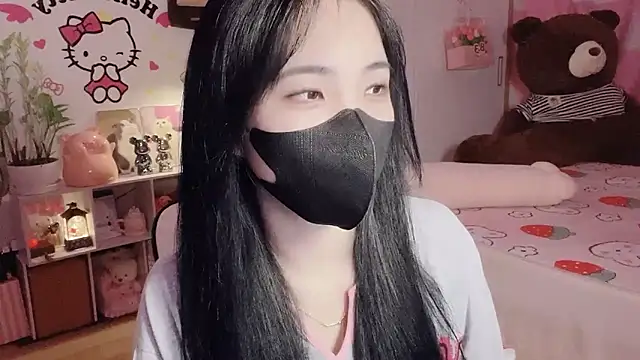 keelinnn19 online show from March 13, 2026, 5:30 pm