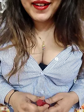 Suhana Darling online show from March 13, 2026, 8:37 pm