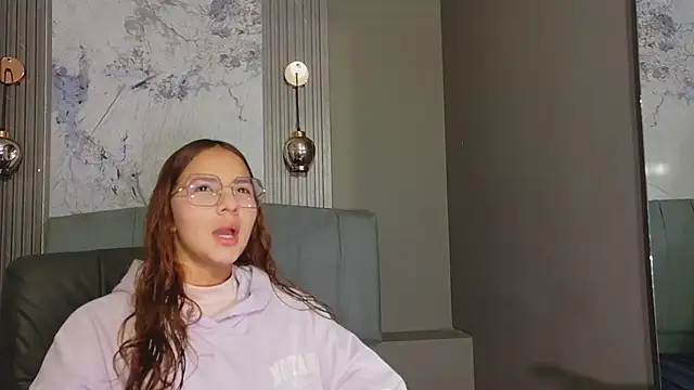 angeles azul online show from February 17, 2026, 1:18 pm