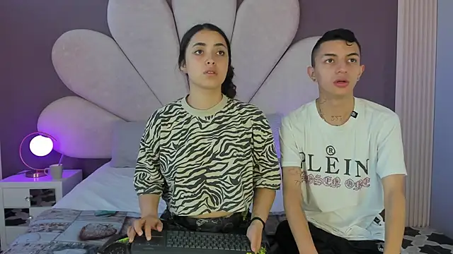 NickandAbby  online show from October 2, 2025, 12:12 pm