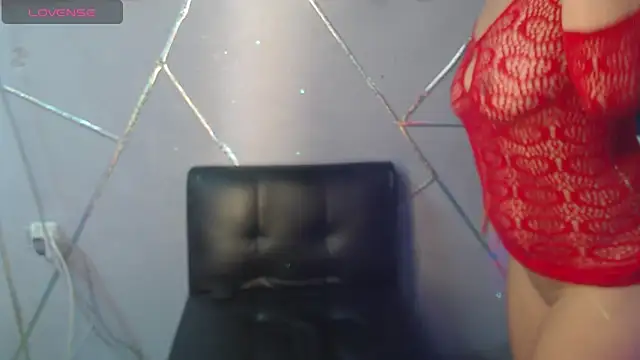 Snapshot of sexcouple_sin chatting on April 21, 2026, 12:33 pm sexcouple sin online show from April 21, 2026, 12:33 pm