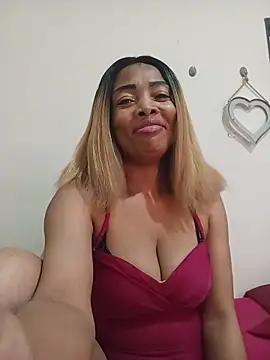 Snapshot of SEXYMOANSXX chatting on June 16, 2026, 9:01 am SEXYMOANSXX online show from June 16, 2026, 9:01 am