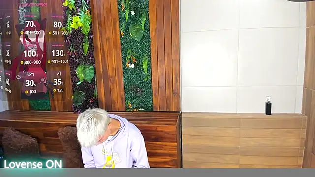 nicktorn online show from November 30, 2025, 12:31 pm