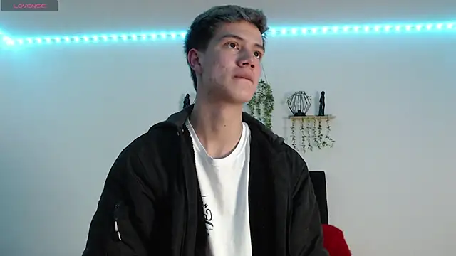 nicktorn online show from April 24, 2026, 1:46 pm