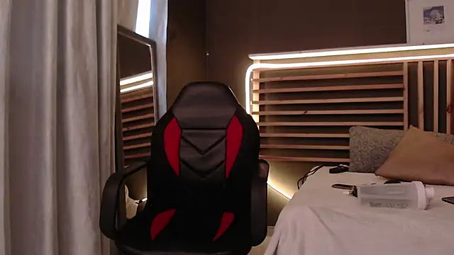 PaulEvens online show from September 25, 2025, 1:59 pm