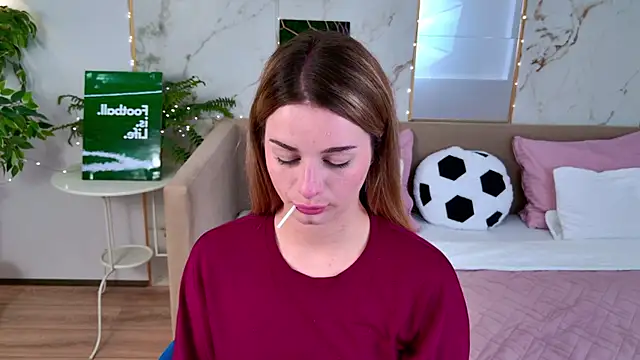 SweetyLicky online show from July 9, 2026, 3:16 pm