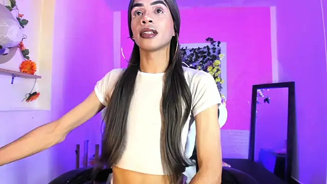 Katy bratz  online show from May 9, 2026, 3:01 am