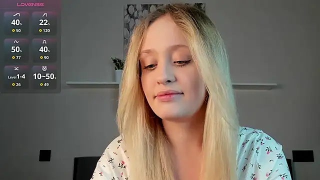 Julliakoill online show from November 15, 2025, 6:22 am