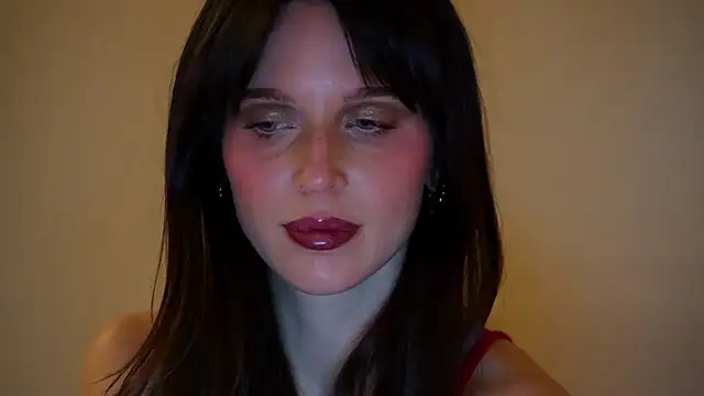 ellaa91 online show from December 17, 2025, 4:46 pm