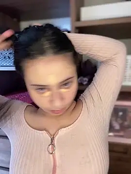 Snapshot of Sophi_dee1 chatting on November 5, 2025, 8:09 pm Sophi dee1 online show from November 5, 2025, 8:09 pm