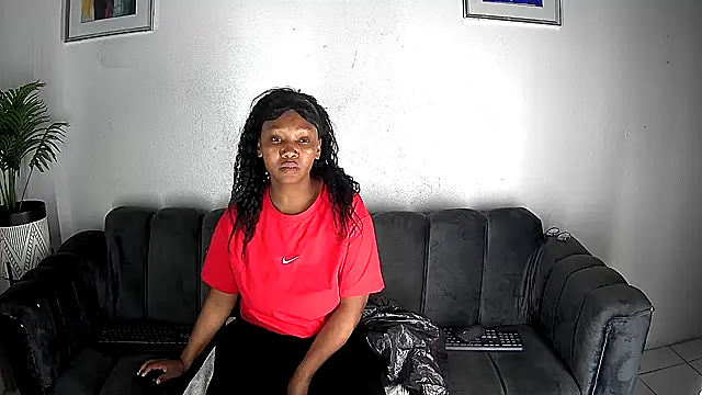 Snapshot of CouplesX96xx chatting on August 7, 2026, 4:53 pm CouplesX96xx online show from August 7, 2026, 4:53 pm