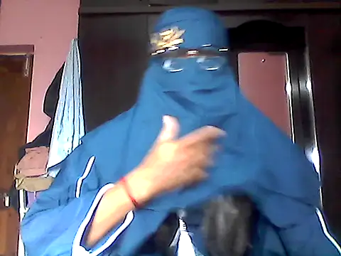 Snapshot of nasrin_katoon_7 chatting on November 4, 2025, 9:52 am nasrin katoon 7 online show from November 4, 2025, 9:52 am