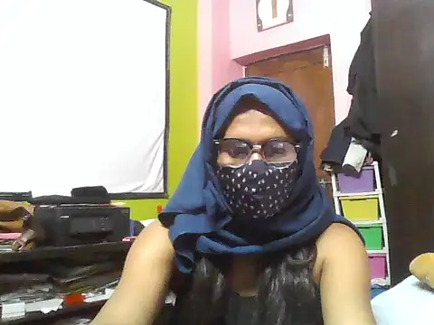 Snapshot of nasrin_katoon_7 chatting on November 15, 2025, 6:48 pm nasrin katoon 7 online show from November 15, 2025, 6:48 pm