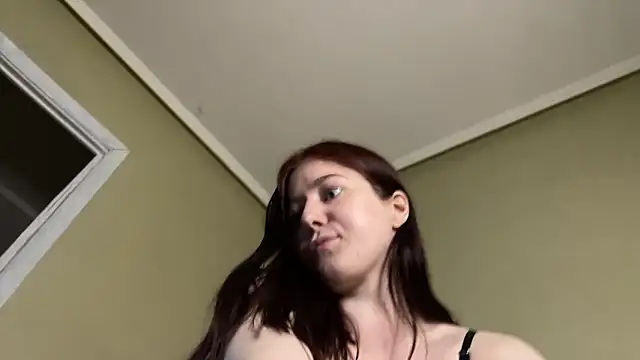 Marinpeach online show from April 29, 2026, 5:30 pm