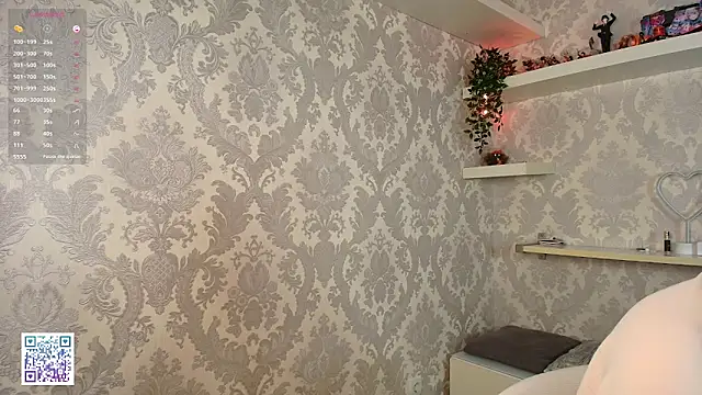 Snapshot of Fire_katie chatting on November 5, 2025, 10:10 pm Fire katie online show from November 5, 2025, 10:10 pm