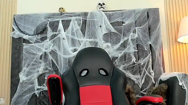 Snapshot of nathan_shimmer chatting on October 9, 2025, 9:24 pm nathan shimmer online show from October 9, 2025, 9:24 pm