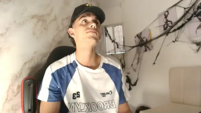 Snapshot of nathan_shimmer chatting on November 2, 2025, 4:20 pm nathan shimmer online show from November 2, 2025, 4:20 pm