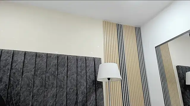 Snapshot of nathan_shimmer chatting on January 7, 2026, 9:17 pm nathan shimmer online show from January 7, 2026, 9:17 pm