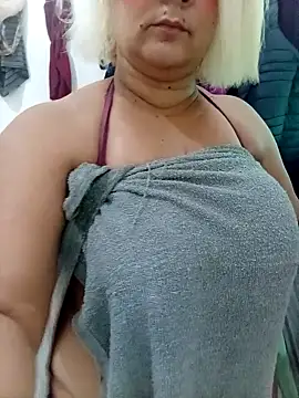 flavinhasensual online show from July 26, 2026, 12:56 pm