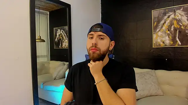 Snapshot of Maximo_Wolff chatting on October 7, 2025, 7:55 pm Maximo Wolff online show from October 7, 2025, 7:55 pm