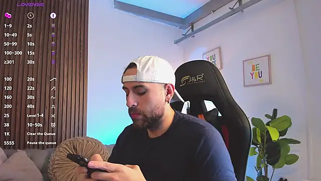 Maximo Wolff online show from February 21, 2026, 7:59 pm