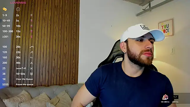 Snapshot of Maximo_Wolff chatting on July 4, 2026, 8:59 pm Maximo Wolff online show from July 4, 2026, 8:59 pm