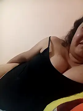 Caroomoom27 online show from February 13, 2026, 7:48 am