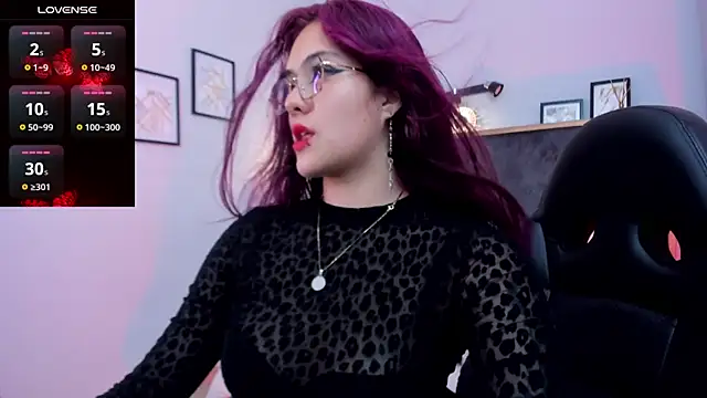Azurra amatto2 online show from May 9, 2026, 8:36 pm