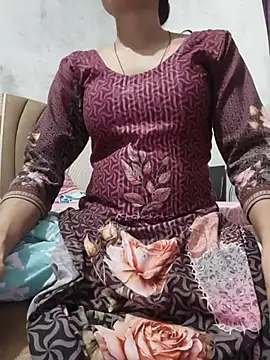 Snapshot of Cute_Manju01 chatting on July 18, 2026, 3:54 am Cute Manju01 online show from July 18, 2026, 3:54 am